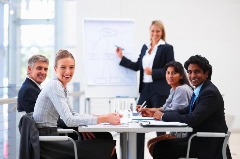 Kỹ năng thuyết trình và điều khiển cuộc họp hiệu quả cho người lãnh đạo